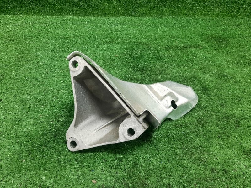 Кронштейн двигателя, 900 рублей, Фроловское