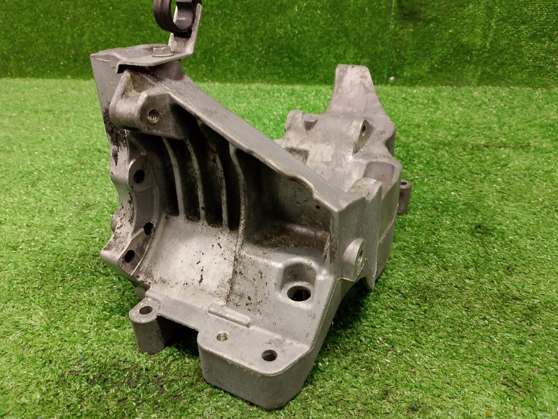 Кронштейн компрессора кондиционера, 1400 рублей, Фроловское