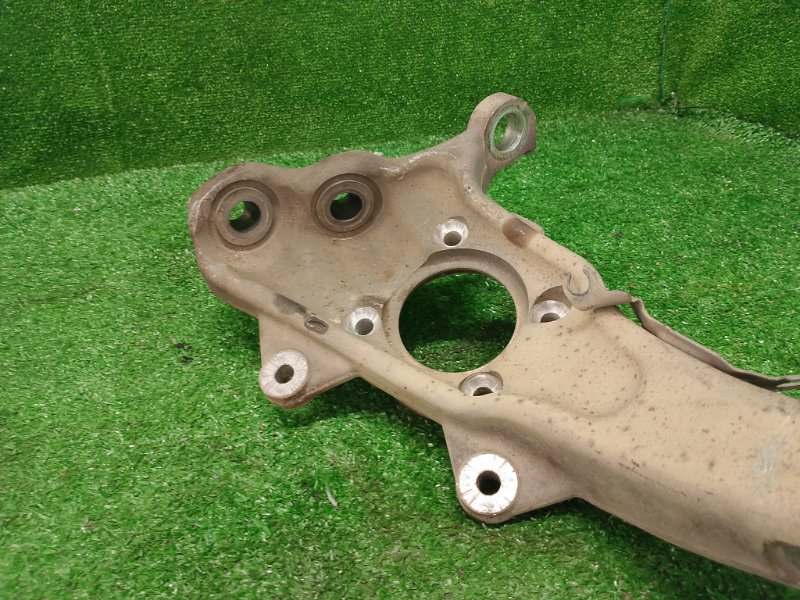 Кулак поворотный, 3500 рублей, Фроловское