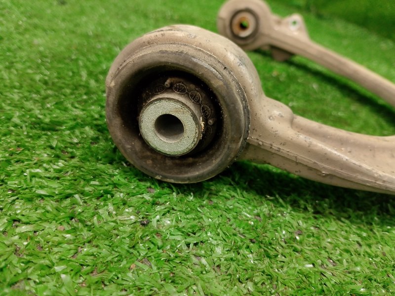 Рычаг подвески верхний, 3000 рублей, Фроловское