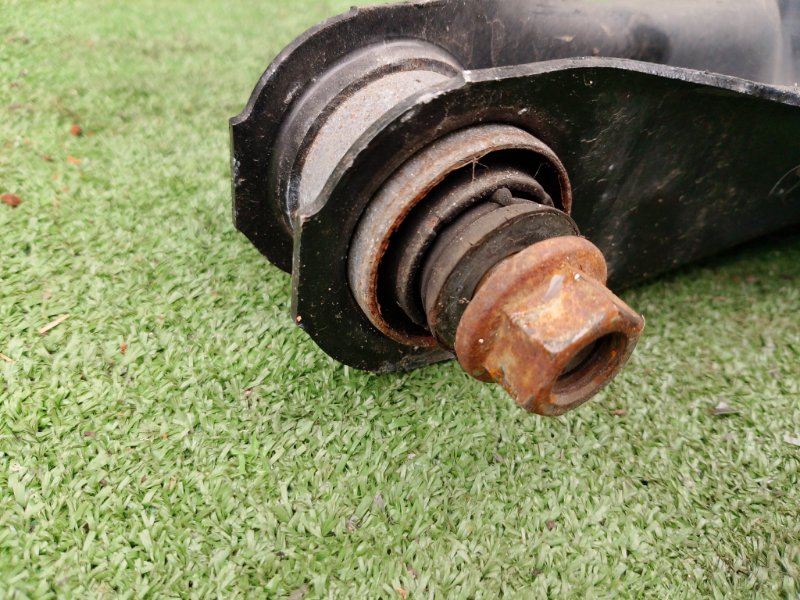 Рычаг подвески, 3000 рублей, Фроловское