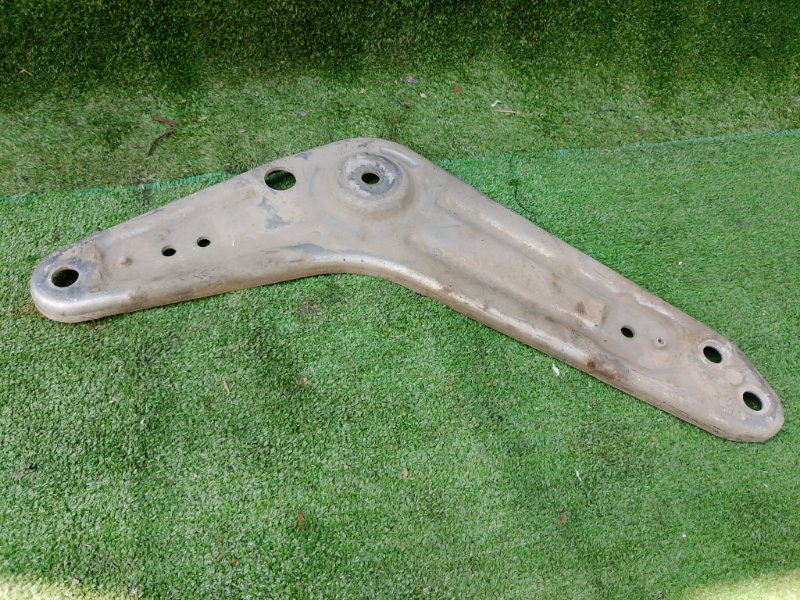 Кронштейн кузова, 950 рублей, Фроловское