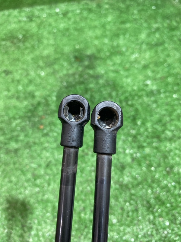 Амортизатор крышки багажника, 1500 рублей, Фроловское