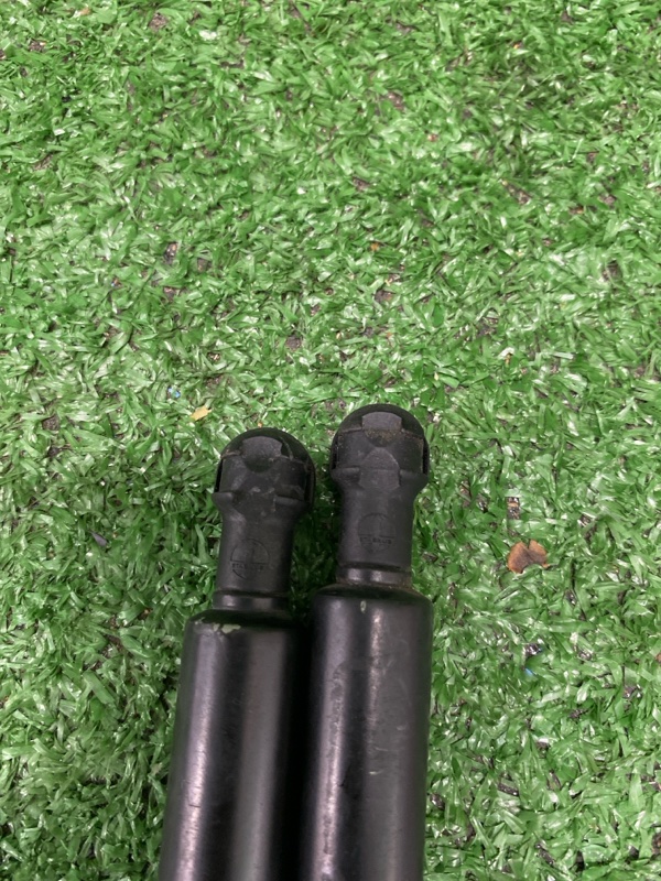 Амортизатор капота, 1200 рублей, Фроловское