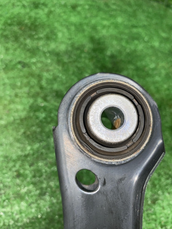 Рычаг подвески, 2000 рублей, Фроловское