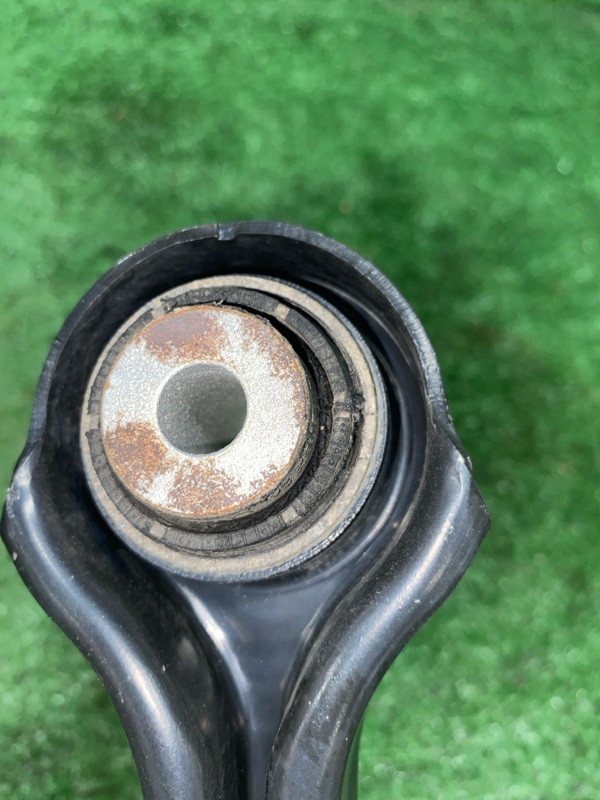 Рычаг подвески, 2000 рублей, Фроловское