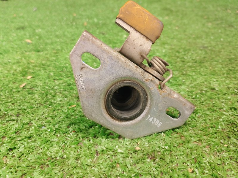 Крюк замка капота, 1200 рублей, Фроловское