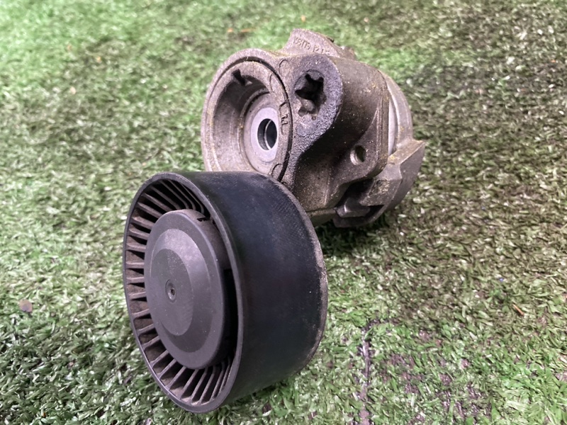 Ролик натяжной навесного оборудования, 3000 рублей, Фроловское