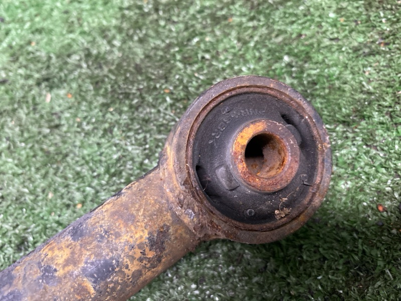 Рычаг подвески, 1500 рублей, Фроловское