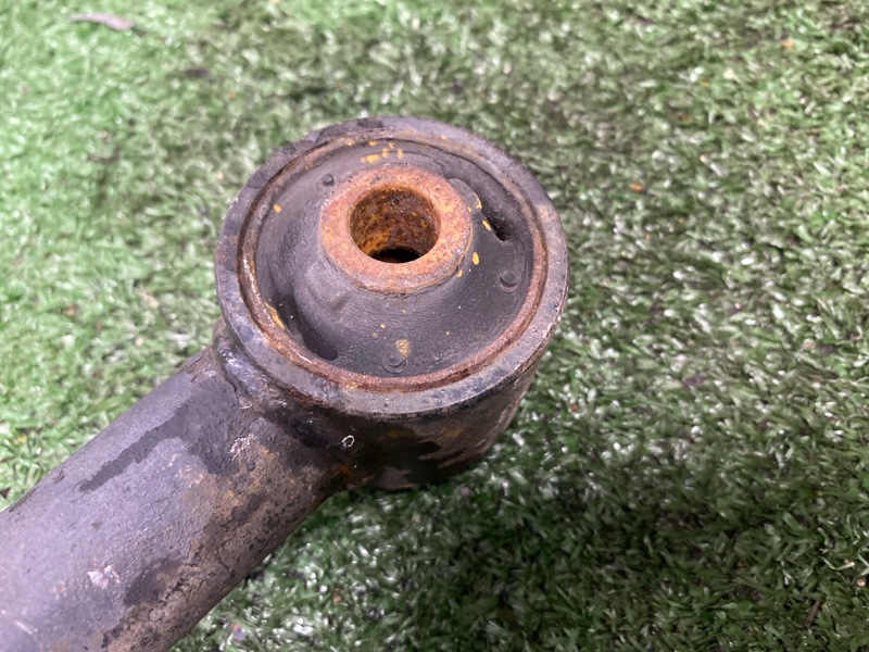 Рычаг подвески, 1500 рублей, Фроловское