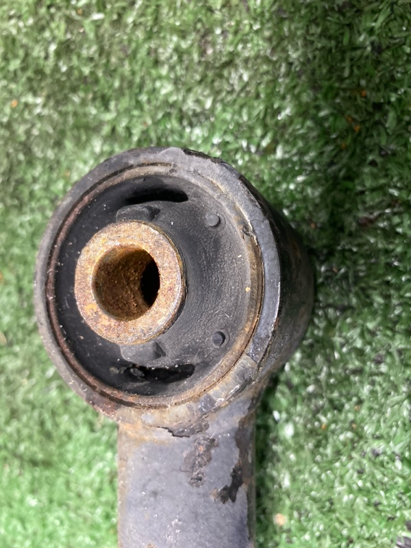 Рычаг подвески, 1500 рублей, Фроловское