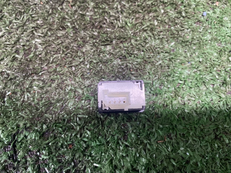 Кнопка открывания багажника, 800 рублей, Фроловское