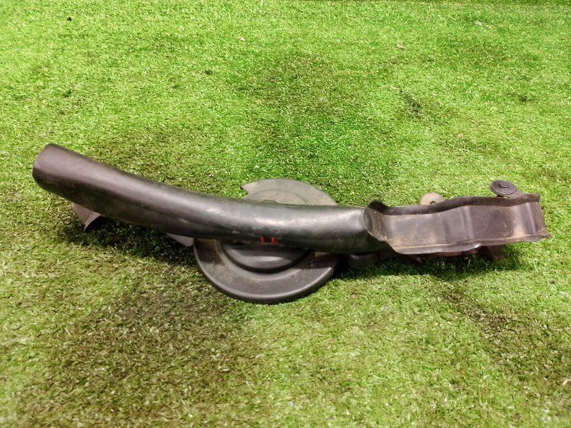 Уплотнительная резинка капота, 950 рублей, Фроловское