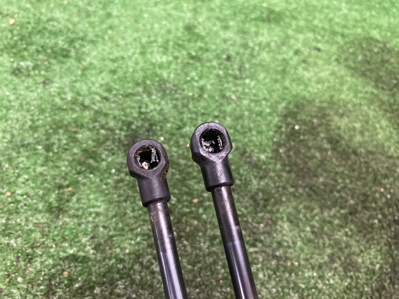 Амортизатор капота, 1000 рублей, Фроловское