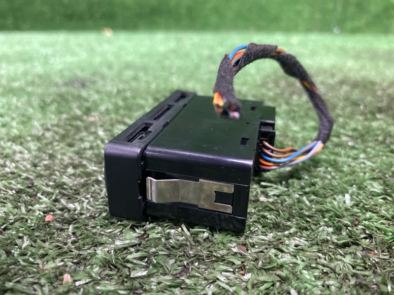 Кнопка центрального замка, 700 рублей, Фроловское