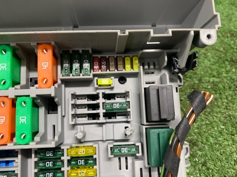 Блок предохранителей, 2000 рублей, Фроловское