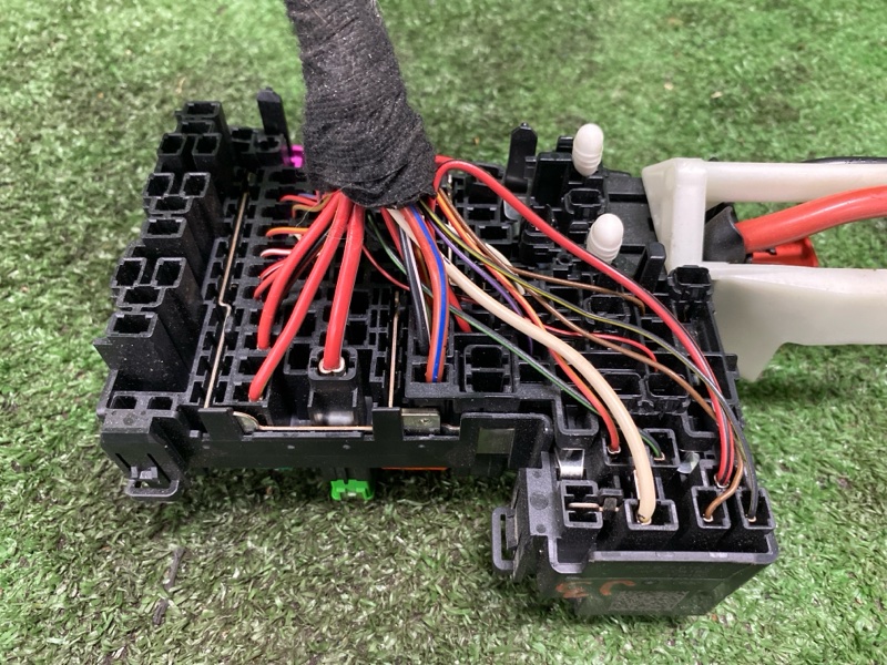 Блок предохранителей, 2000 рублей, Фроловское