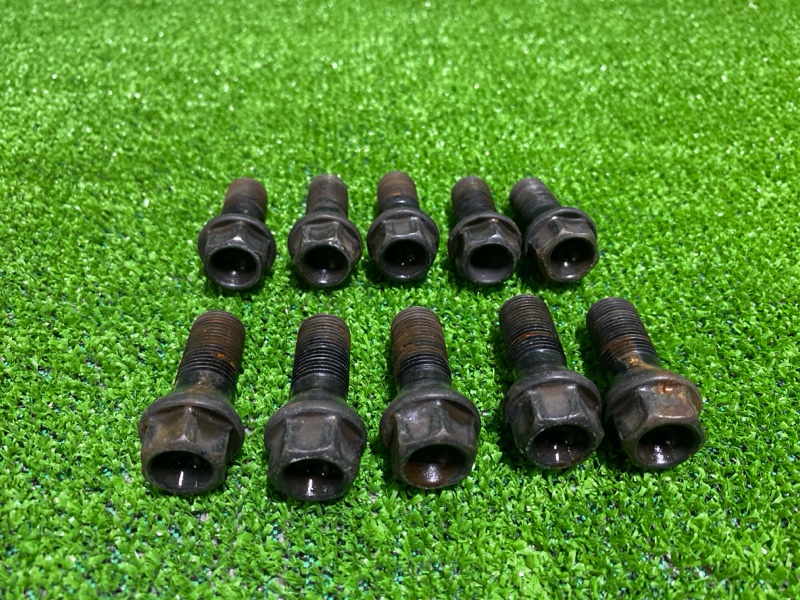 Болт колесный, 2000 рублей, Фроловское