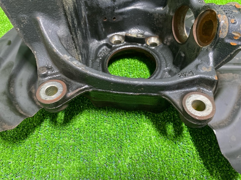 Кулак поворотный, 3000 рублей, Фроловское