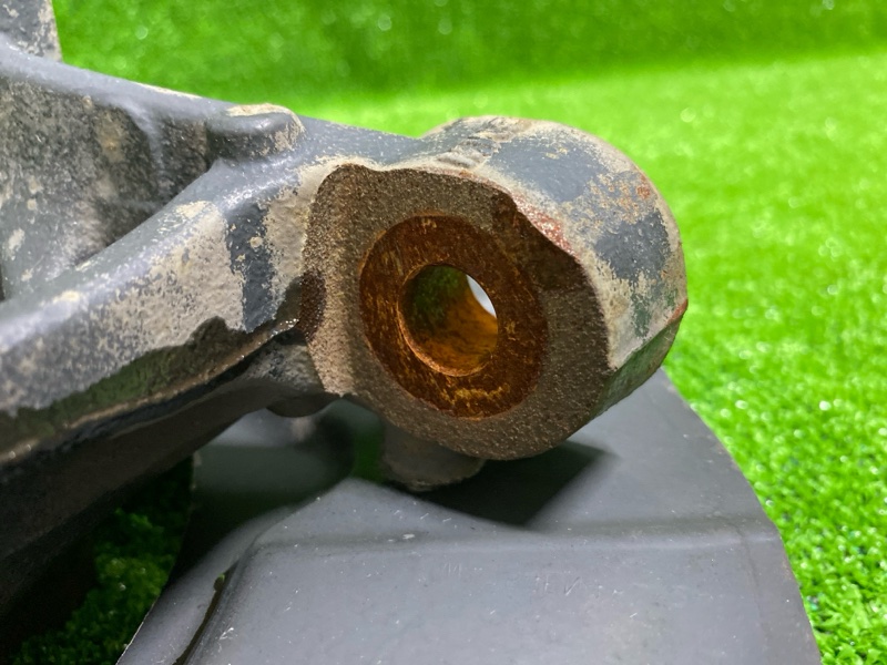 Кулак поворотный, 3000 рублей, Фроловское