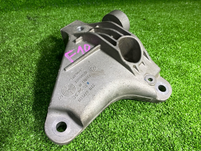 Кронштейн двигателя, 1500 рублей, Фроловское