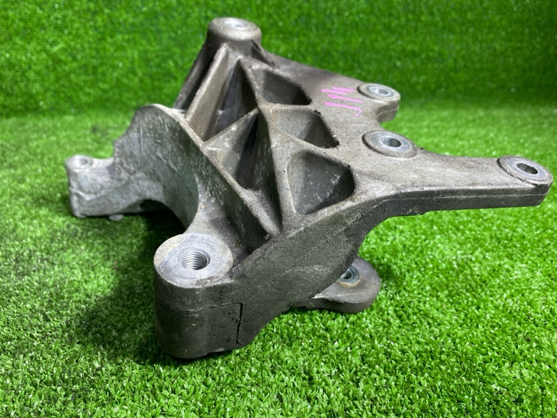 Кронштейн генератора, 900 рублей, Фроловское