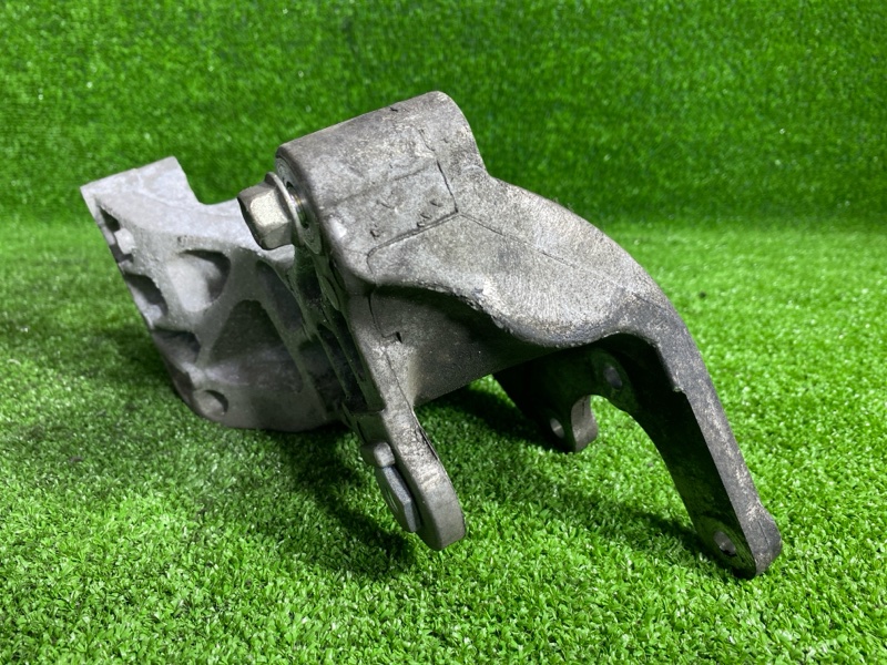 Кронштейн генератора, 900 рублей, Фроловское