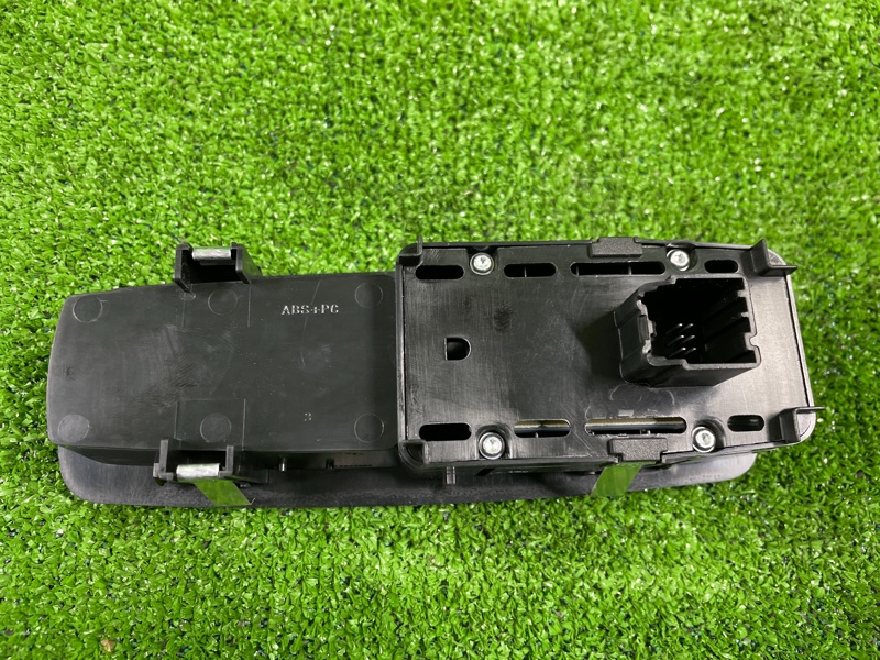 Кнопка стеклоподъемника, 950 рублей, Фроловское