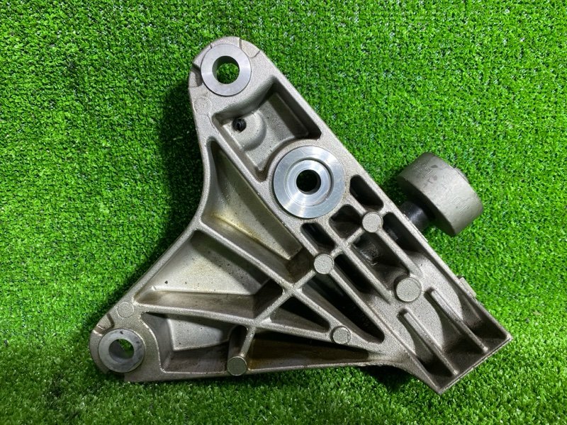 Кронштейн двигателя, 1300 рублей, Фроловское