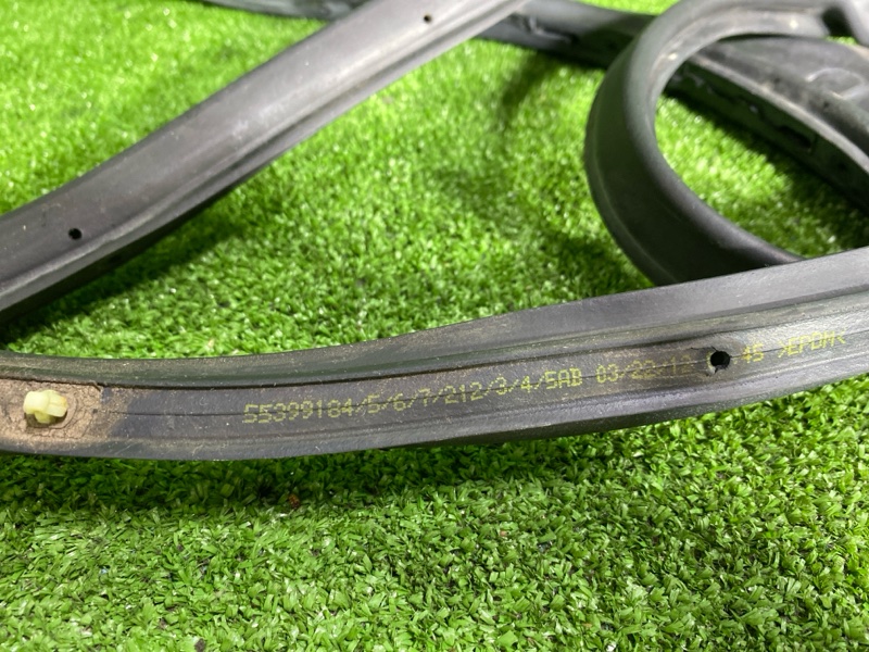 Уплотнитель стекла двери, 1000 рублей, Фроловское