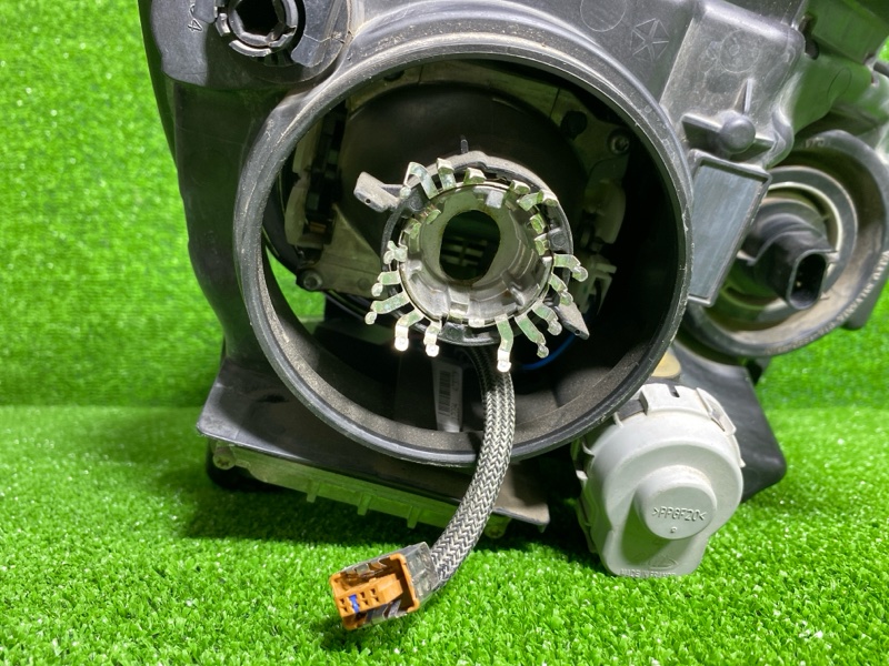 Фара ксеноновая, 17000 рублей, Фроловское