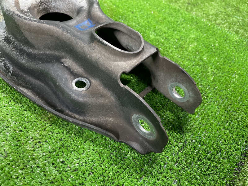 Рычаг подвески, 1000 рублей, Фроловское