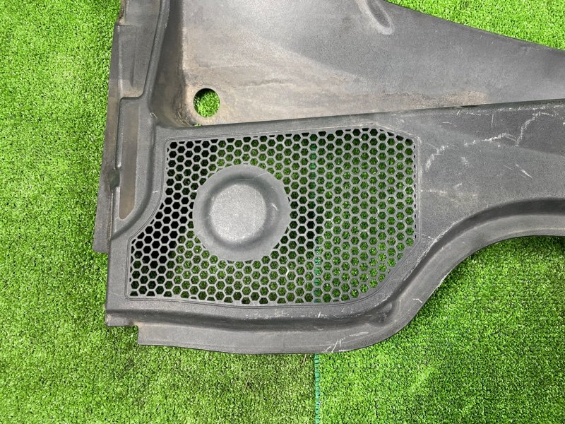 Решетка под лобовое стекло, 1000 рублей, Фроловское