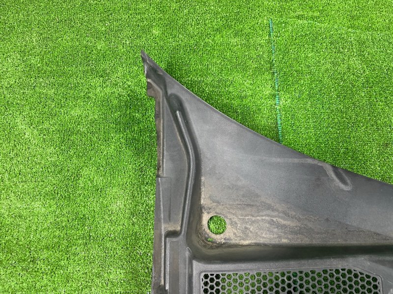 Решетка под лобовое стекло, 1000 рублей, Фроловское