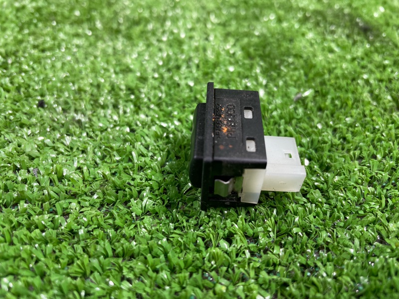 Кнопка открывания багажника, 550 рублей, Фроловское