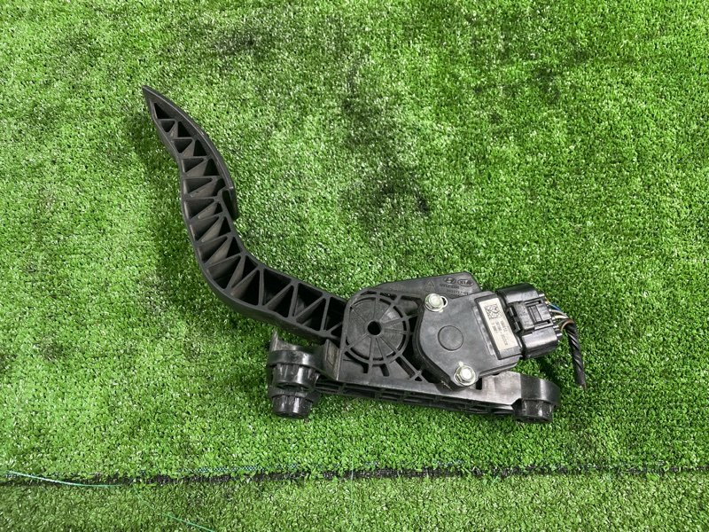 Педаль газа, 800 рублей, Фроловское