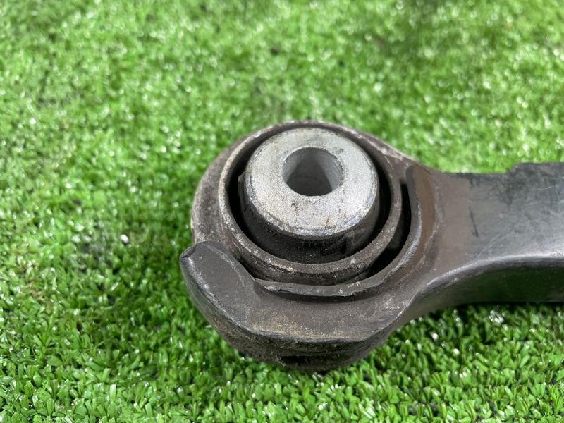 Рычаг подвески нижний, 1500 рублей, Фроловское