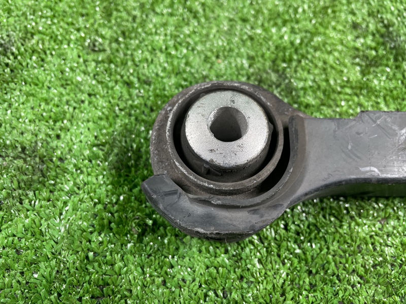 Рычаг подвески нижний, 1500 рублей, Фроловское