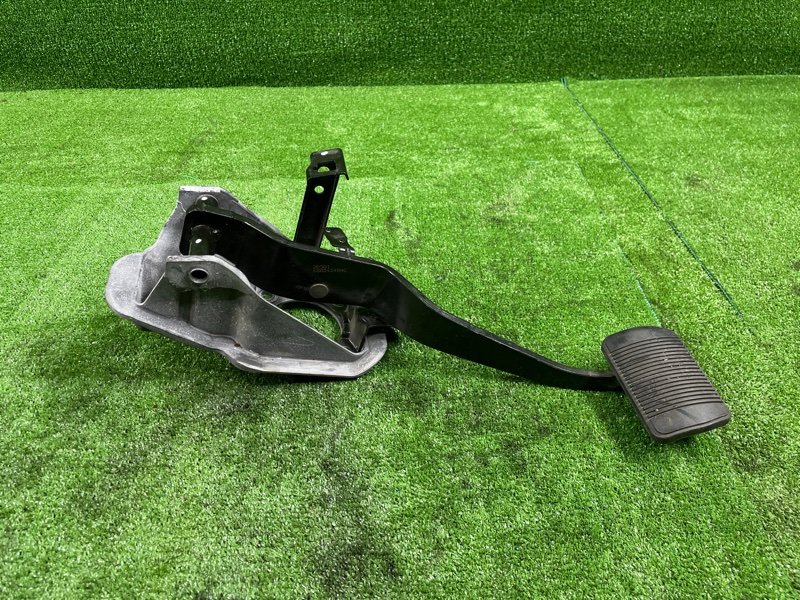 Педаль тормоза, 2500 рублей, Фроловское