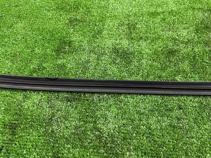 Молдинг лобового стекла, 2000 рублей, Фроловское