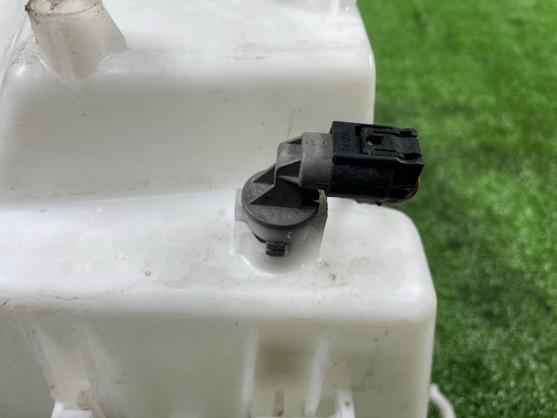 Бачок стеклоомывателя, 1000 рублей, Фроловское