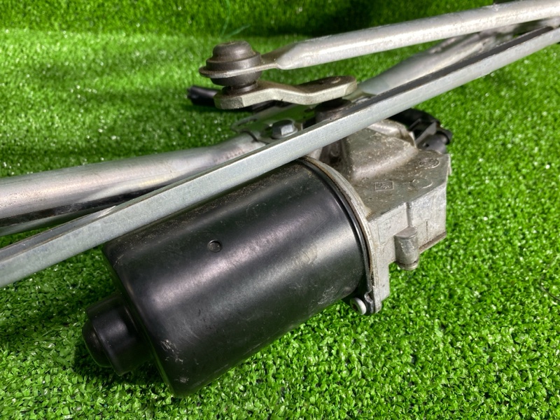 Трапеция дворников, 1000 рублей, Фроловское