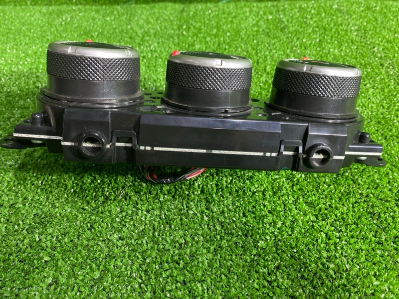 Блок управления климат-контролем, 2000 рублей, Фроловское