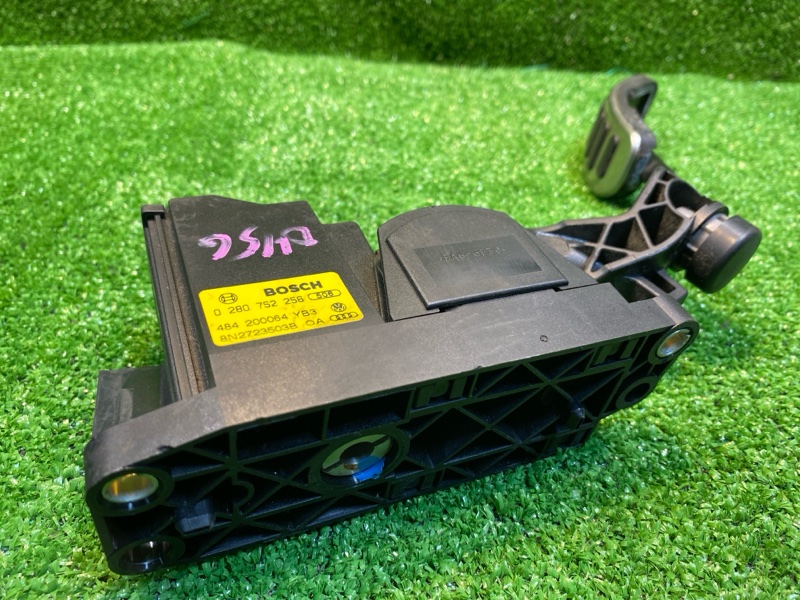 Педаль газа, 2000 рублей, Фроловское