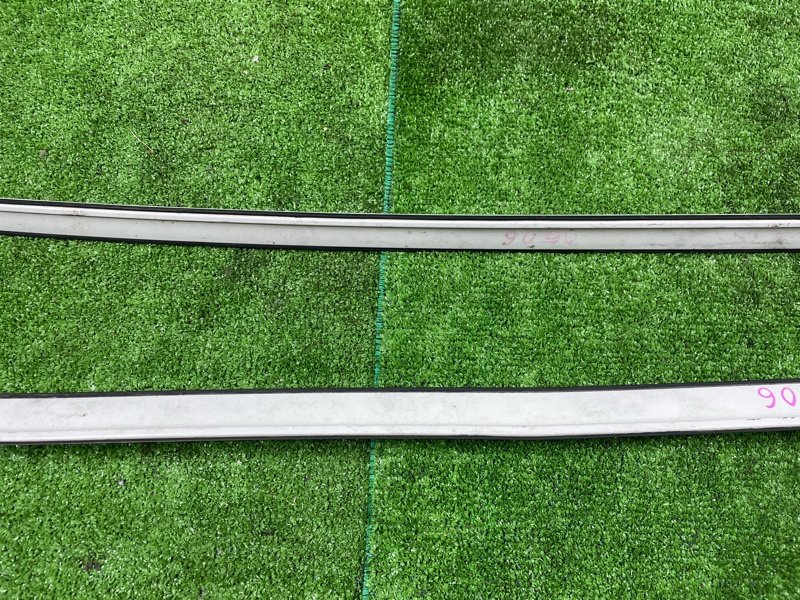 Молдинг крыши, 2000 рублей, Фроловское