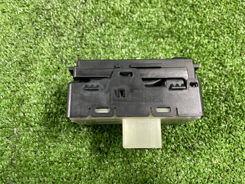 Кнопка стеклоподъемника, 900 рублей, Фроловское