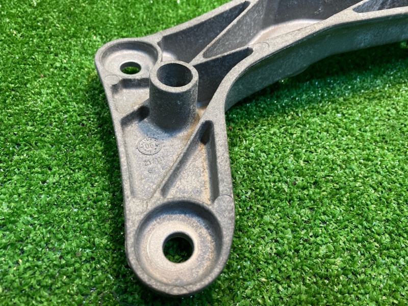 кронштейн АКПП, 1500 рублей, Фроловское