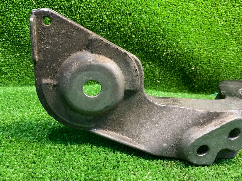 Кронштейн редуктора, 1000 рублей, Фроловское