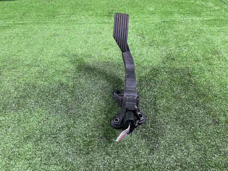 Педаль газа, 550 рублей, Фроловское