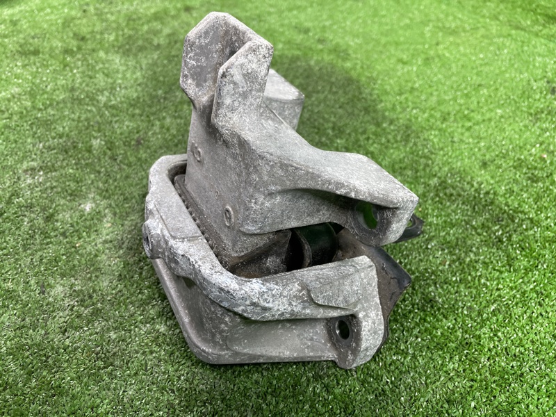 Подушка двигателя, 6000 рублей, Фроловское